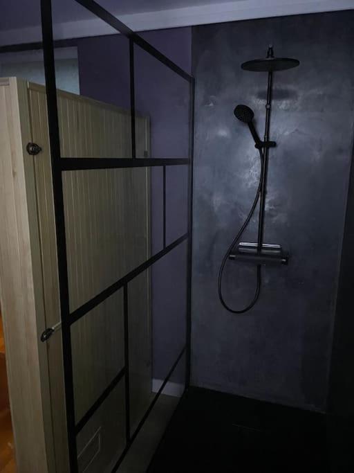 Le Cocon Des Granges - Suite Sauna Jaccuzi Spa Bonnieres-sur-Seine ภายนอก รูปภาพ